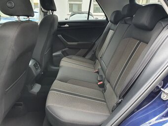 VW T-Roc Style 2.0TDI 110kW DSG 69tkm ACC - záruka Autodraft - 9