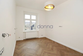 Pronájem bytu 3+kk 95m², ul. Sokolovská, Praha 8 - Libeň, čá - 9