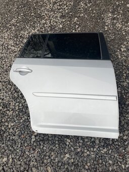 Vw touran 1t2 dveře R-line nárazník LA7W - 9