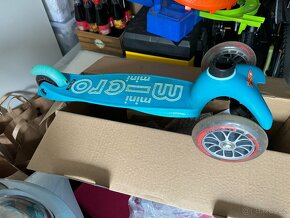 PRODÁNO, KOLOBĚŽKA MICRO MINI DELUXE AQUA. PERFEKTNÍ STAV - 9