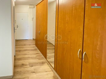 Pronájem bytu 2+kk, 43 m², Praha, ul. Třeboradická - 9