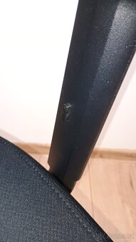 Kancelářská ergonomická židle - 9