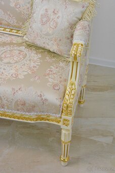 Zámecké řezbované sofa - čalouněné - 9