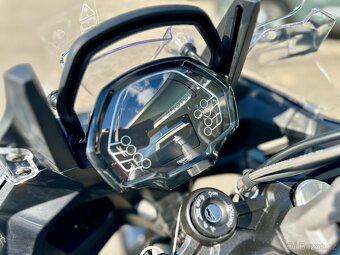 Nový Triumph Tiger Sport 800 - 9