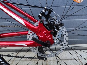 Nové horské kolo Romet Rambler Disc 6.2 26", 14" alu rám - 9