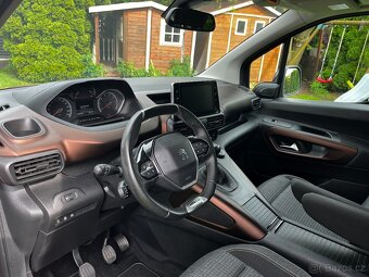 Peugeot Rifter Long GT line 7míst r.v2019 Naj68TKm - 9