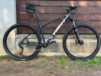 Horské kolo Trek Marlin 7 (2021) – velikost L, 29” kola - 9