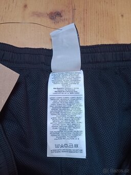 Pánské sportovní kalhoty Nike - 9