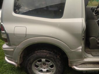 Miitsubishi pajero 3.2 121kw manual - 9