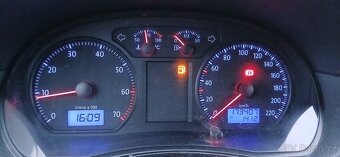 Volkswagen Polo 1.2 , 44kw - 9