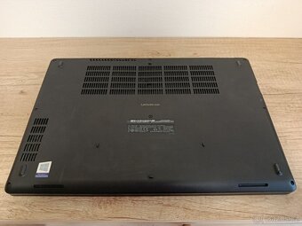 Dell 5590 i7 8.gen / 16 RAM / 256 SSD / Win 11 - 9