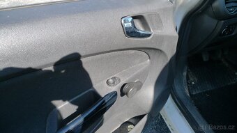 OPEL CORSA D 1.2i 16V 1.MAJITEL NĚMECKÉ DOKLADY - 9