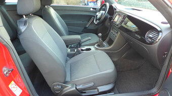 VW Beetle Sport 1.2Tsi,90kW.rok 2012. 136t km. - 9