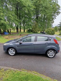 Ford Fiesta - 9