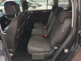 VW Touran Highline 2.0TDI 110kW DSG Tažné - záruka Autodraft - 9