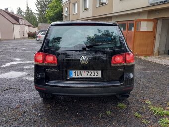 Wolkswagen Toureg - 9
