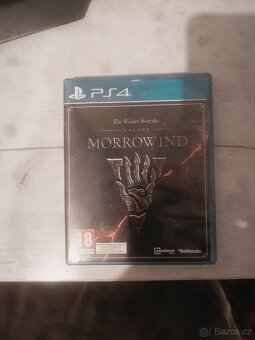 Playstation 4 pro 1TB HDD - 9