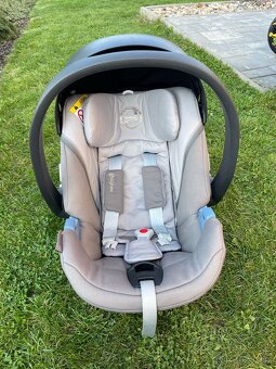 Kočarek Venicci + autosedačka Cybex - 9