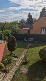 Pronajímá se neprůchozí pokoj v bytě v rodinném domě. - 9