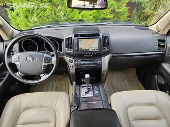 Toyota Land Cruiser 200 V8 4.5 D4-D,ČR,2.Majitel,Tažné. - 9