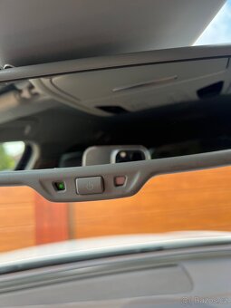 Audi A6 Avant 3 litr 200 kw s-line - 9