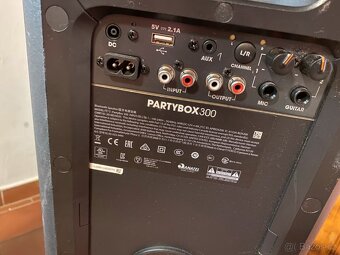 JBL Partybox 300 - 9