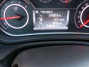 Opel Insignia - 9