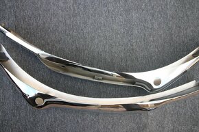 Tatra 603 -2 - přední nárazník (levá a pravá část) - 9