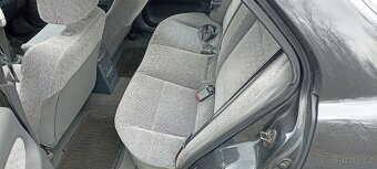 Mitsubishi Lancer 1,6 GLXi - 9