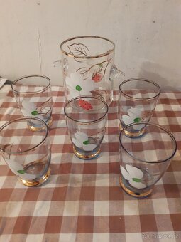 Různé sklo, porcelán - 9