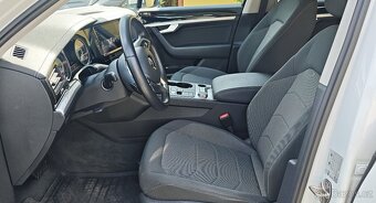 VW Touareg V6 3.0 TDI, 11/2020, 4x4, tažné, původ ČR, +DPH - 9
