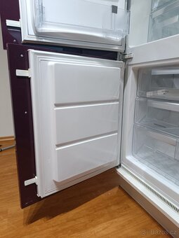Vestavná lednice Electrolux ENN2854COW - 9