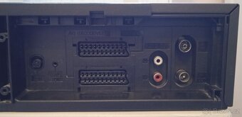 PANASONIC NV-HD680EG HIFI - 9