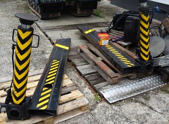 Výkonná hydraulická ruka PALFINGER PK 32080 D, rádio, ... - 9