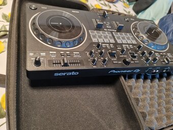 Mixážní pult Pioneer DJ DDJ-REV1 - 9