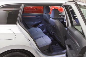 VW Golf 8 Variant 2.0 TDI 110kW DSG DAB - záruka Autodraft - 9