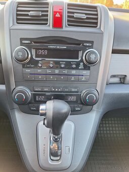 Honda CR-V 2.0 i-VTEC Executive, automat, kůže, 4x4 - 9