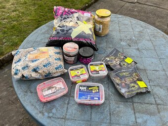 KOMPLETNÍ RYBÁŘSKÁ VÝBAVA - 9