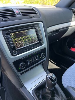 Škoda Octavia 2 RS 2.0 TDI 125KW (CEGA) Combi Fl. Manuál - 9