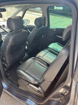 Ford Galaxy 2.0 tdci - 9