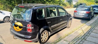 Ve Touran cross 2.0tdi 103kw 2007 rok - 9