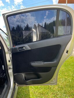 OPEL ASTRA G 2.0 diesel 60kW - 9