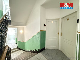 Prodej bytu 1+kk, 24 m², Praha, ul. Školská - 9