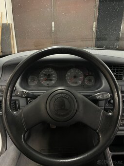 Škoda felicie GLXI 1.3 MPi - 9