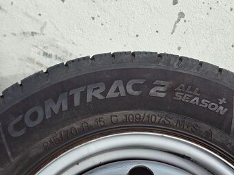 Celoroční Vredestein 215/70/15C + disky - 9