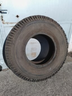 Pneu tatra,liaz,vlek,vlečka 12,00-20 Barum,16 PR,V-1 - 9