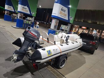 Prodám motorový člun zodiac gumový rozskládací kyl pevny - 9