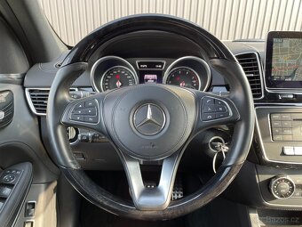 Mercedes Benz GLS500 - 9