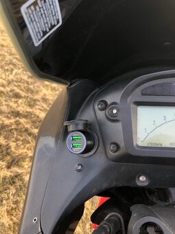 Suzuki xf 650 freewind - 9