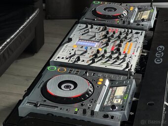 Pioneer CDJ 2000 + DJM 2000 Platinum - 9